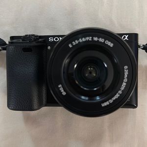 Sony A6000